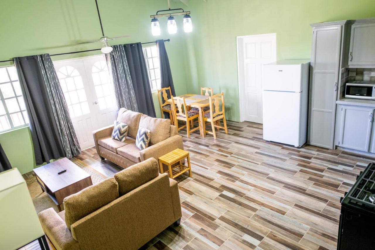 Golden Palms Apartment Kingstown Exteriör bild